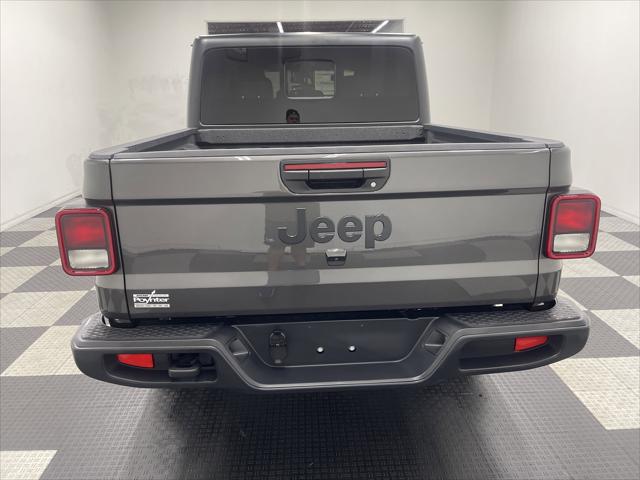 2025 Jeep Gladiator GLADIATOR SPORT S 4X4