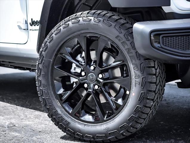 2025 Jeep Gladiator GLADIATOR NIGHTHAWK 4X4