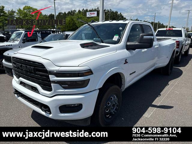 2025 RAM Ram 3500 RAM 3500 LIMITED CREW CAB 4X4 8 BOX