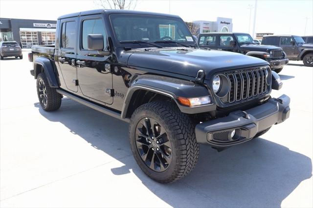 2025 Jeep Gladiator GLADIATOR NIGHTHAWK 4X4