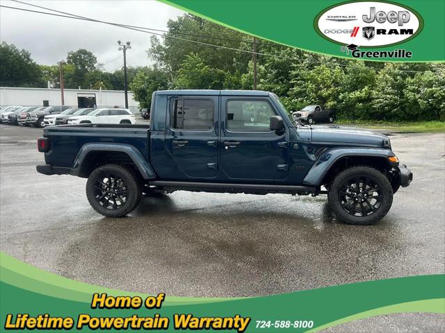 2025 Jeep Gladiator GLADIATOR NIGHTHAWK 4X4