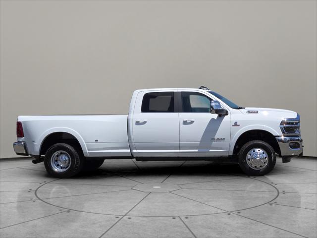 2025 RAM Ram 3500 RAM 3500 LIMITED LONGHORN CREW CAB 4X4 8 BOX