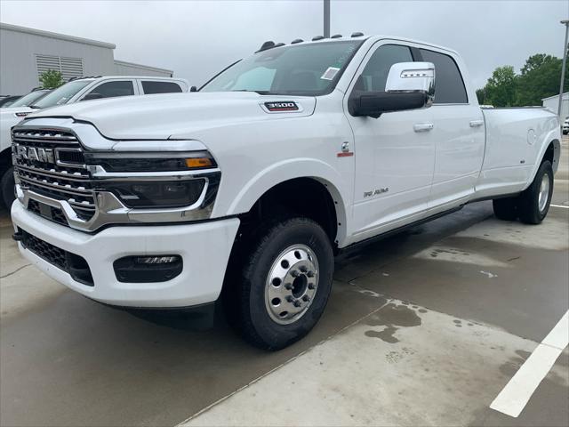 2025 RAM Ram 3500 RAM 3500 LIMITED LONGHORN CREW CAB 4X4 8 BOX