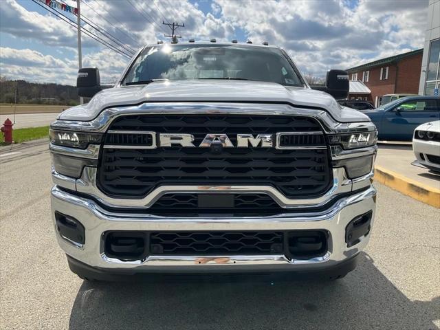 2025 RAM Ram 2500 RAM 2500 TRADESMAN CREW CAB 4X4 8 BOX
