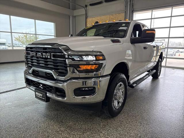 2025 RAM Ram 2500 RAM 2500 TRADESMAN CREW CAB 4X4 64 BOX