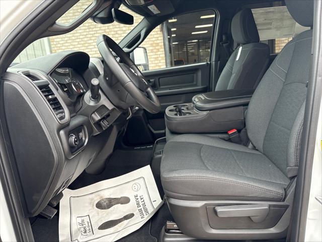 2025 RAM Ram 3500 RAM 3500 TRADESMAN CREW CAB 4X4 8 BOX