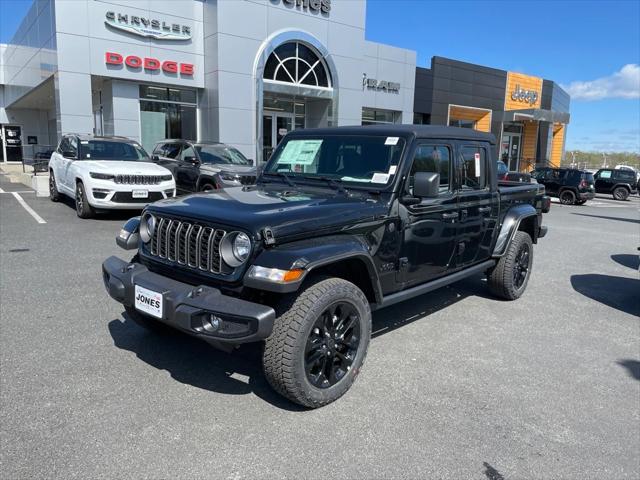 2025 Jeep Gladiator GLADIATOR NIGHTHAWK 4X4