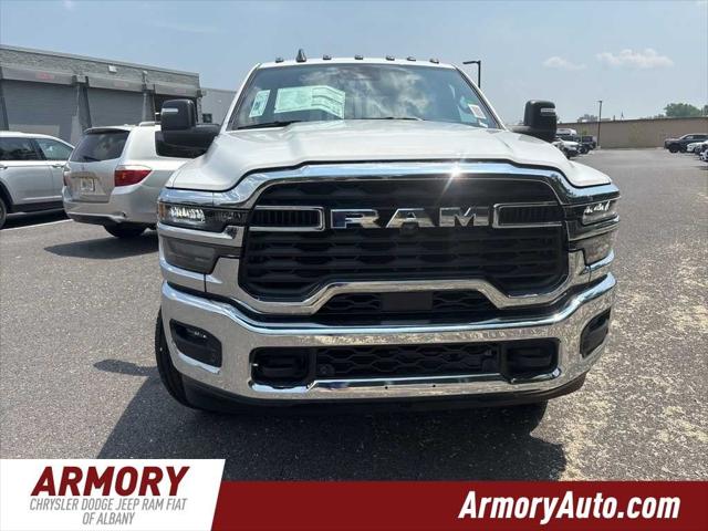 2025 RAM Ram 2500 RAM 2500 TRADESMAN CREW CAB 4X4 64 BOX