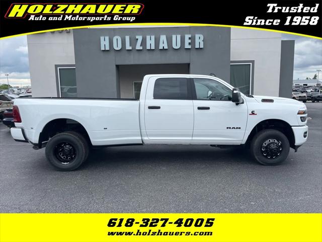 2025 RAM Ram 3500 RAM 3500 BIG HORN CREW CAB 4X4 8 BOX