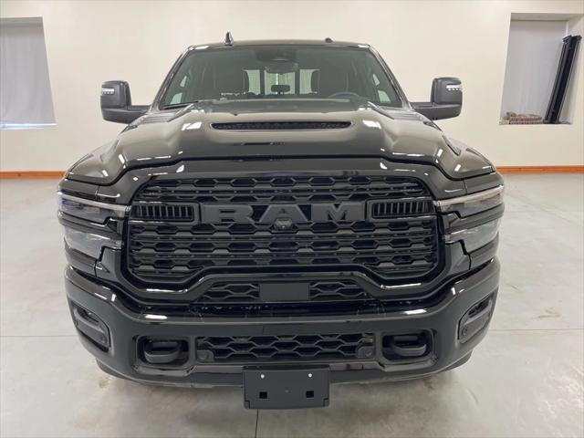 2025 RAM Ram 2500 RAM 2500 LIMITED CREW CAB 4X4 64 BOX