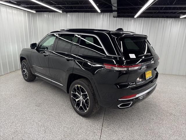 2025 Jeep Grand Cherokee GRAND CHEROKEE SUMMIT RESERVE 4X4