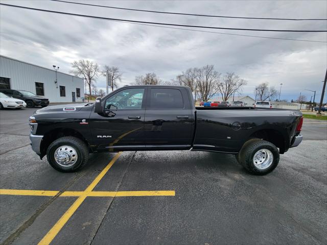2025 RAM Ram 3500 RAM 3500 BIG HORN CREW CAB 4X4 8 BOX