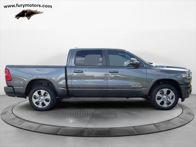 2025 RAM Ram 1500 RAM 1500 BIG HORN CREW CAB 4X4 57 BOX