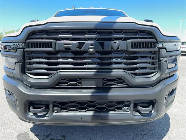 2025 RAM Ram 2500 RAM 2500 TRADESMAN CREW CAB 4X4 64 BOX