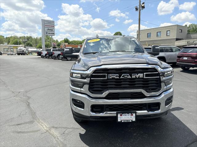 2025 RAM Ram 2500 RAM 2500 BIG HORN CREW CAB 4X4 64 BOX