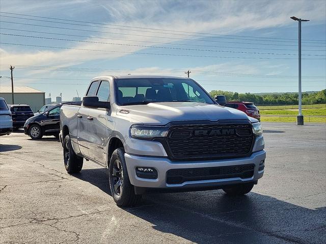 2025 RAM Ram 1500 RAM 1500 TRADESMAN QUAD CAB 4X4 64 BOX