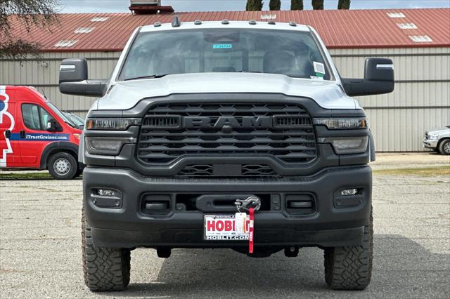 2025 RAM Ram 2500 RAM 2500 TRADESMAN CREW CAB 4X4 64 BOX