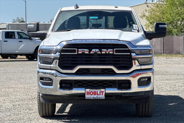 2025 RAM Ram 2500 RAM 2500 TRADESMAN CREW CAB 4X4 64 BOX