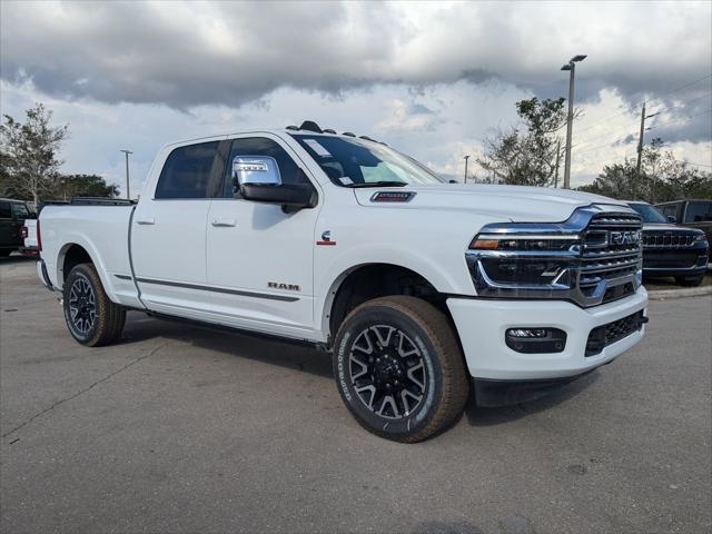 2025 RAM Ram 2500 RAM 2500 LIMITED CREW CAB 4X4 64 BOX