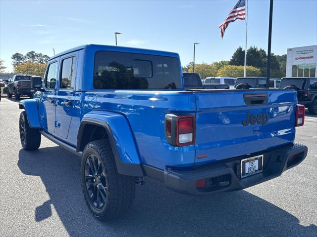 2025 Jeep Gladiator GLADIATOR NIGHTHAWK 4X4