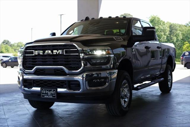 2025 RAM Ram 2500 RAM 2500 TRADESMAN CREW CAB 4X4 64 BOX