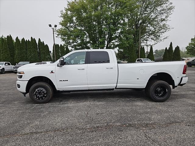 2025 RAM Ram 3500 RAM 3500 LARAMIE CREW CAB 4X4 8 BOX