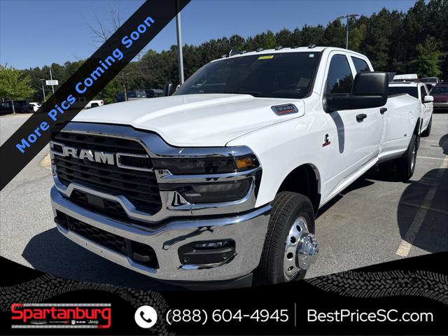2025 RAM Ram 3500 RAM 3500 TRADESMAN CREW CAB 4X4 8 BOX