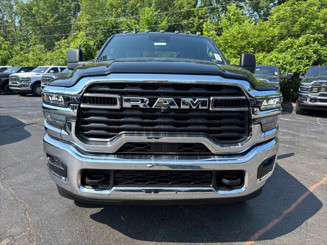2025 RAM Ram 2500 RAM 2500 TRADESMAN CREW CAB 4X4 64 BOX