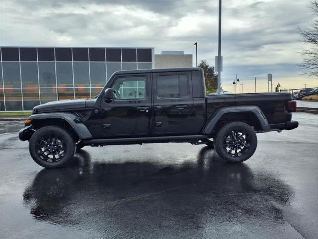 2025 Jeep Gladiator GLADIATOR NIGHTHAWK 4X4