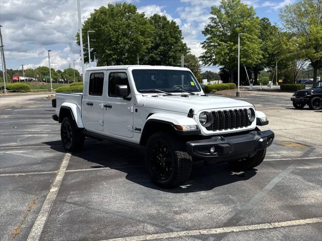 2025 Jeep Gladiator GLADIATOR NIGHTHAWK 4X4