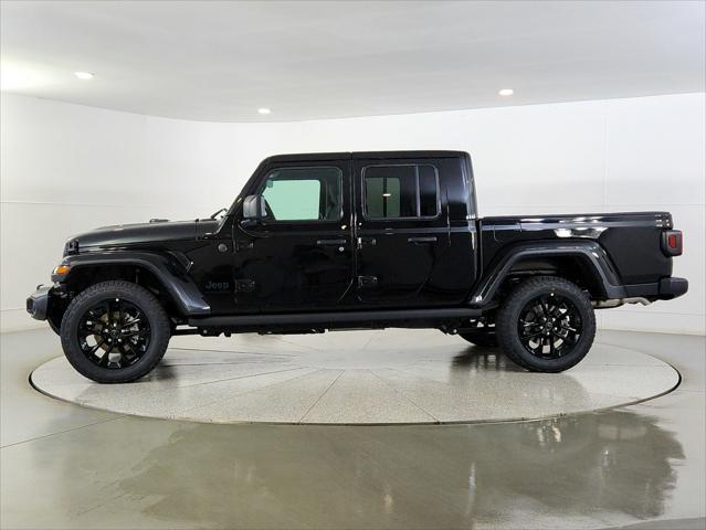 2025 Jeep Gladiator GLADIATOR NIGHTHAWK 4X4