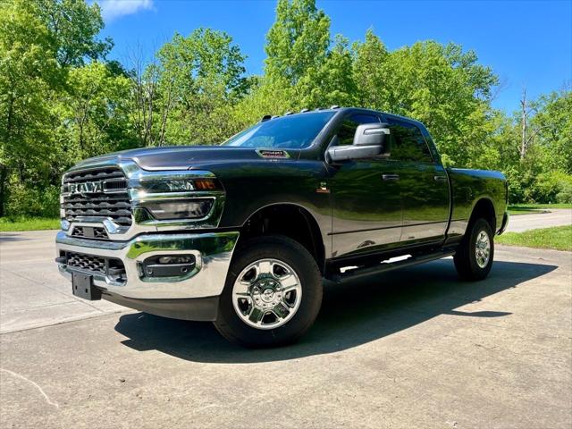 2025 RAM Ram 2500 RAM 2500 TRADESMAN CREW CAB 4X4 64 BOX