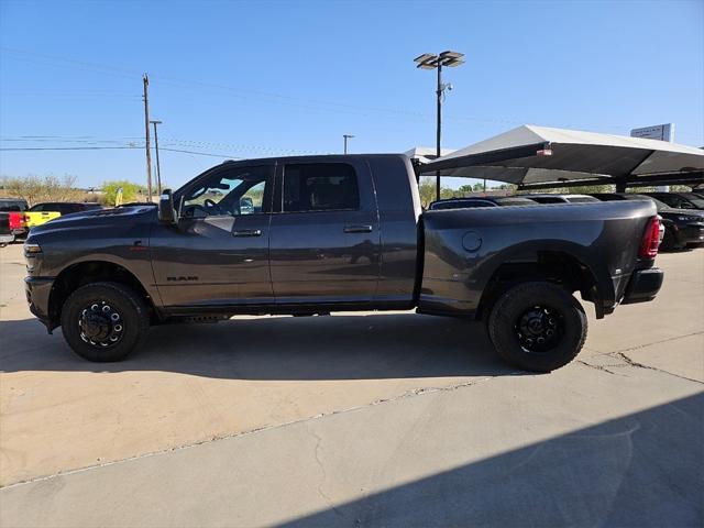 2025 RAM Ram 3500 RAM 3500 LARAMIE MEGA CAB 4X4 64 BOX