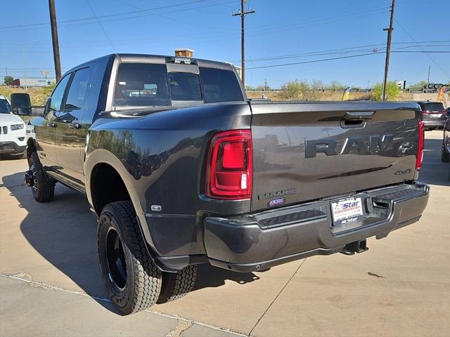 2025 RAM Ram 3500 RAM 3500 LARAMIE MEGA CAB 4X4 64 BOX