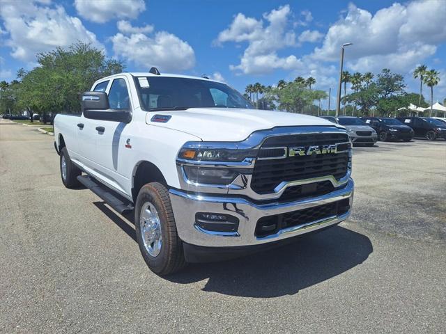 2025 RAM Ram 2500 RAM 2500 TRADESMAN CREW CAB 4X4 8 BOX