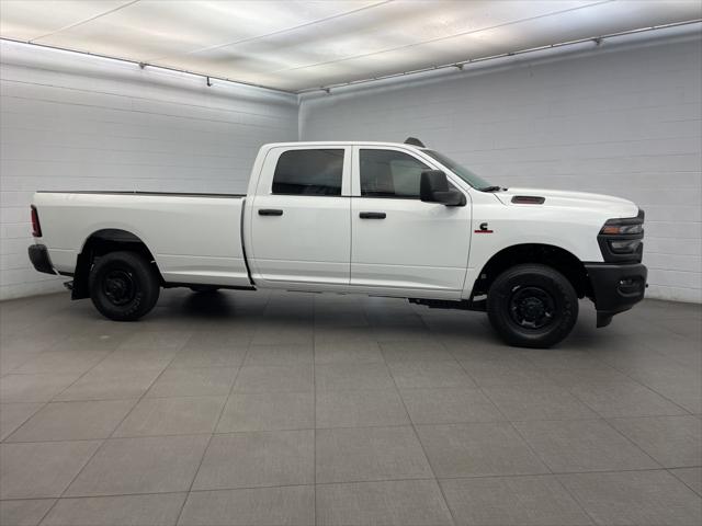 2025 RAM Ram 2500 RAM 2500 TRADESMAN CREW CAB 4X2 8 BOX