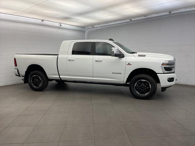 2025 RAM Ram 2500 RAM 2500 LARAMIE MEGA CAB 4X4 64 BOX