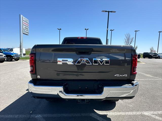 2025 RAM Ram 2500 RAM 2500 TRADESMAN CREW CAB 4X4 64 BOX
