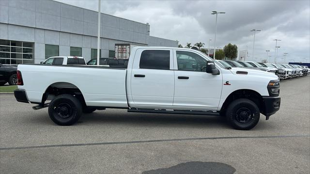 2025 RAM Ram 2500 RAM 2500 TRADESMAN CREW CAB 4X4 8 BOX