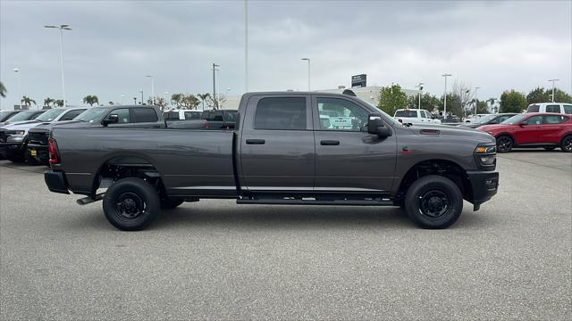 2025 RAM Ram 2500 RAM 2500 TRADESMAN CREW CAB 4X4 8 BOX