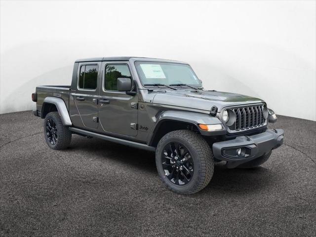 2025 Jeep Gladiator GLADIATOR NIGHTHAWK 4X4