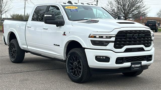 2025 RAM Ram 2500 RAM 2500 LIMITED CREW CAB 4X4 64 BOX