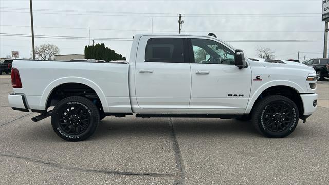 2025 RAM Ram 2500 RAM 2500 LIMITED CREW CAB 4X4 64 BOX