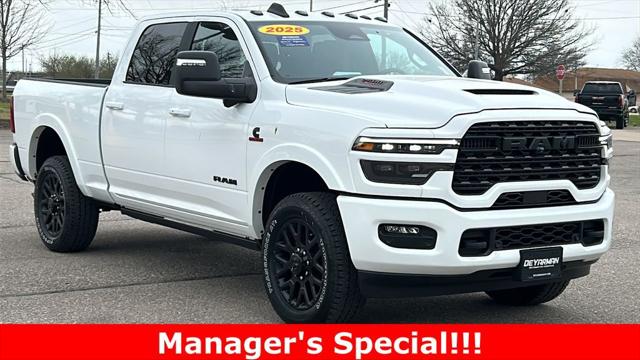 2025 RAM Ram 2500 RAM 2500 LIMITED CREW CAB 4X4 64 BOX