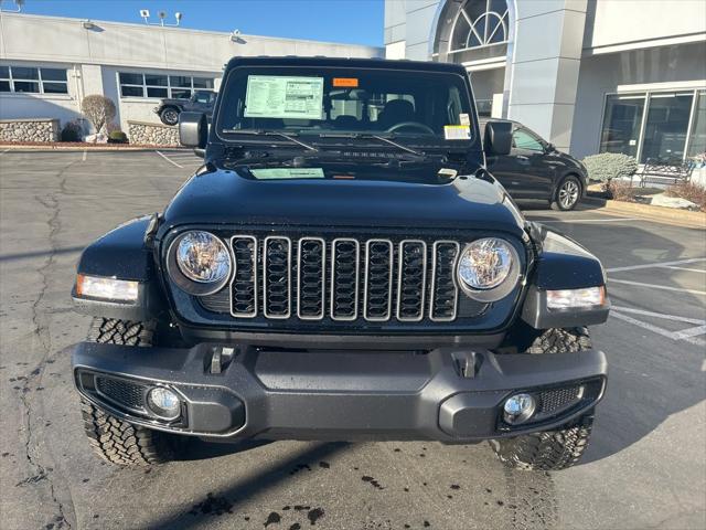 2025 Jeep Gladiator GLADIATOR NIGHTHAWK 4X4