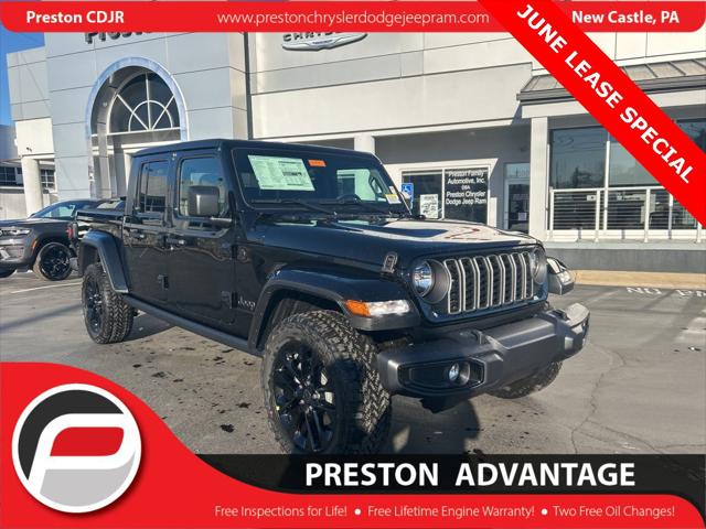 2025 Jeep Gladiator GLADIATOR NIGHTHAWK 4X4