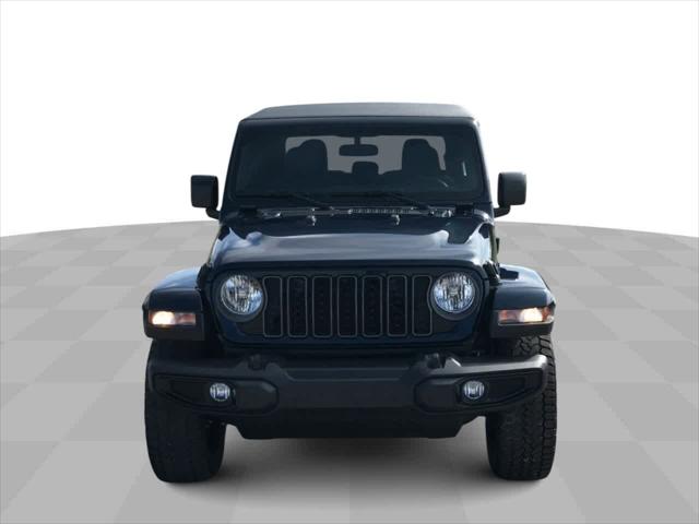 2025 Jeep Gladiator GLADIATOR NIGHTHAWK 4X4