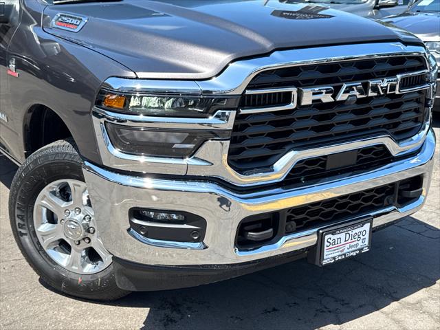 2025 RAM Ram 2500 RAM 2500 BIG HORN CREW CAB 4X2 64 BOX