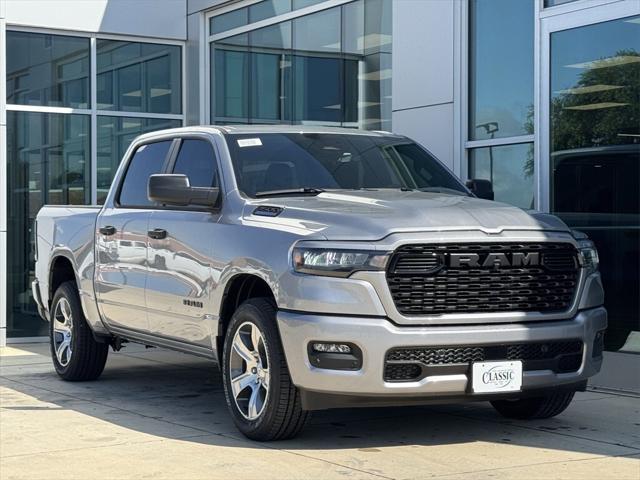 2025 RAM Ram 1500 RAM 1500 TRADESMAN CREW CAB 4X2 57 BOX