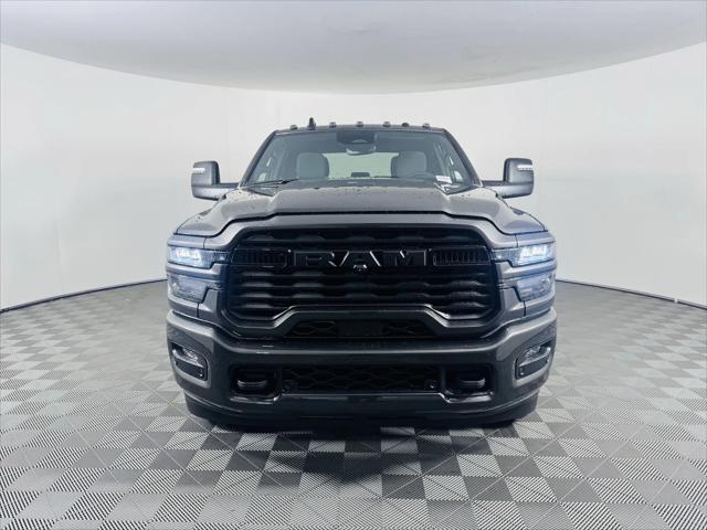 2025 RAM Ram 2500 RAM 2500 BIG HORN CREW CAB 4X2 64 BOX